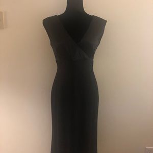 St John Evening wear black dress